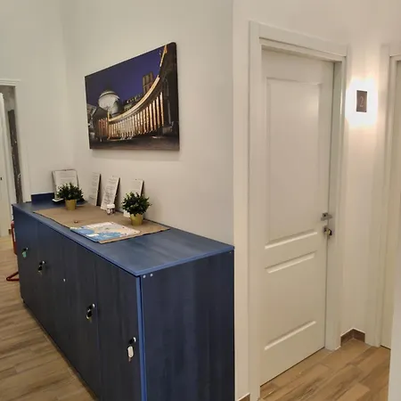 فندق مبيت وإفطار Maison Arena 3*