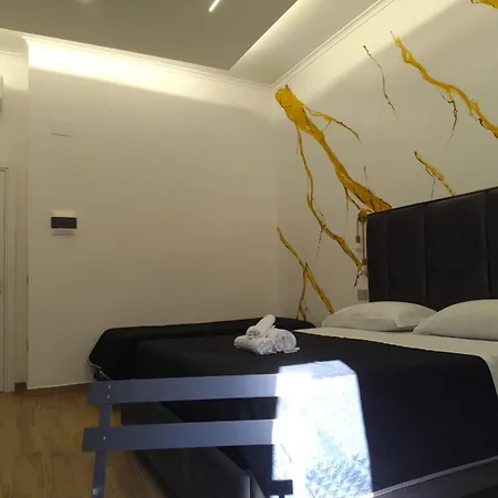 Maison Arena 3* نابولي